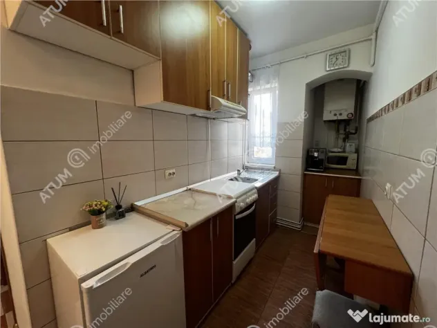 Apartament cu 3 camere la etajul 2 zona Mihai Viteazu din Si - Sibiu (Sibiu)
