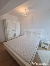 Apartament 3 camere, 73 mp utili, bloc nou, lift, London Res
