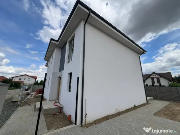 Duplex 4 camere | 3 bai | Giroc - Satu Batran - Giroc (Timis)