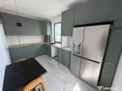 Apartament 2 camere decomandat | Terasa 20mp | 2 Parcari | B