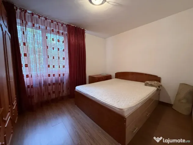 NEPTUN, 3 camere, etaj 3, semi-decomandat - Tulcea (Tulcea)