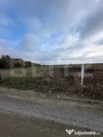 Teren extravilan, 674 mp, zona ,,Statiei de Betoane'' Scheia