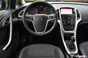 Opel Astra an 2014 motor 1.7 diesel culoare maro 