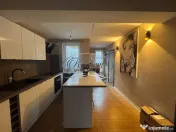 Apartament 2 camere, cu parcare, strada Muresului