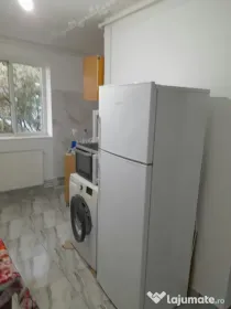 Apartament 3 camere de inchiriat str. Armistițiului