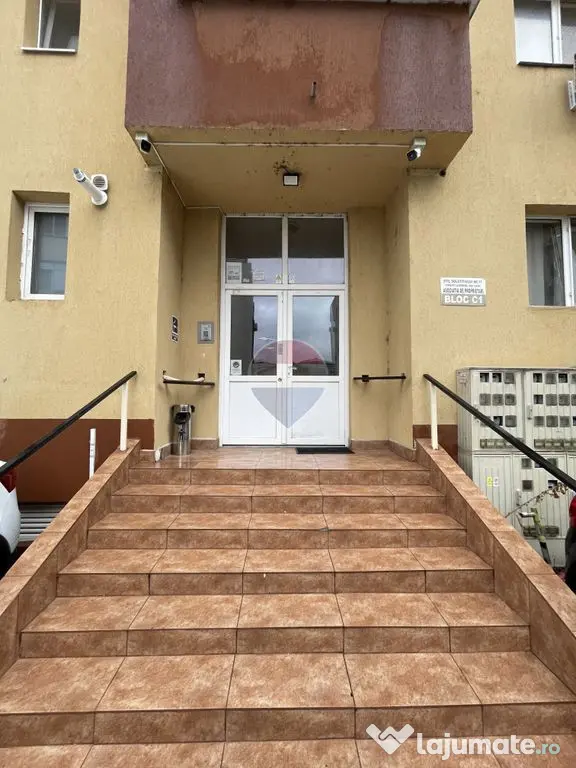 Garsoniera Solstitiului, La Strada | parcare subterana - Popesti Leordeni (Bucuresti-Ilfov)