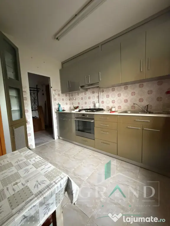3 CAMERE DECOMANDAT | BALCON | GARAJ | PIVNIȚĂ | CENTRAL? - Cluj-Napoca (Cluj)