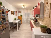 Apartament cu 4 camere și 2 băi, recent renovat, în Ampoi 