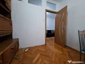 Apartament cu 2 camere| etaj intermediar| centrala proprie| 