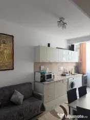 Apartament Cu 3 Camere Decomandate - Parter Zona Burdujeni