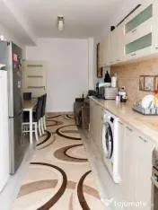 Apartament Cu 3 Camere Decomandate - Parter Zona Burdujeni
