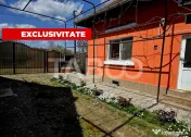 Casa individuala de vanzare 3 camere curte si gradina Beclea 