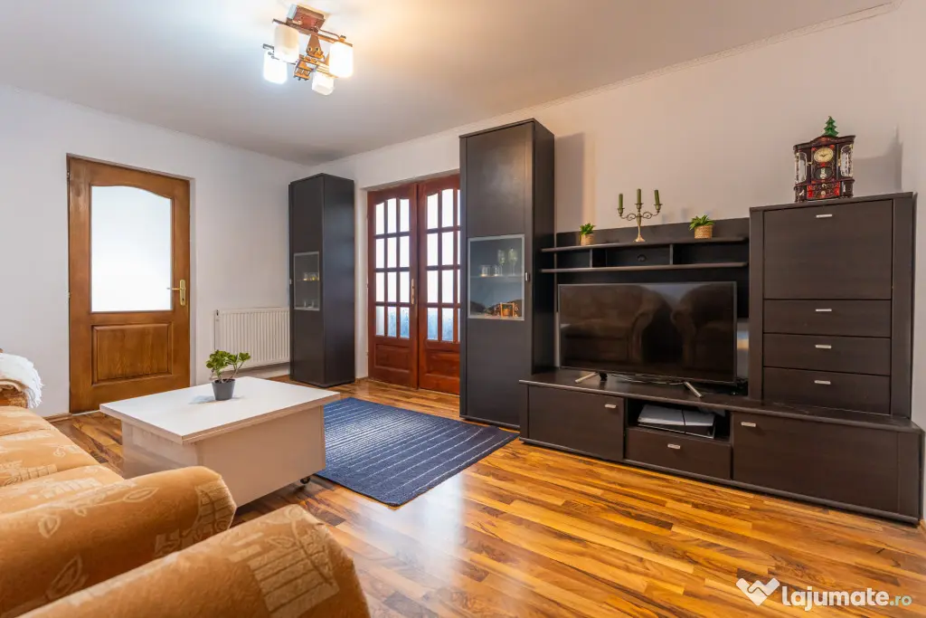 ULTRACENTRAL - 3 camere, balcon, etaj 7/10, bloc izolat, 0% - Zalau (Salaj)