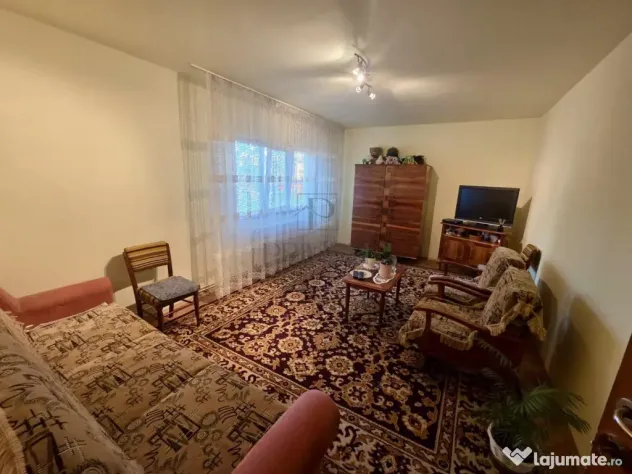 Aradului, 2 Camere, Centrala Proprie, Decomandat - Timisoara (Timis)