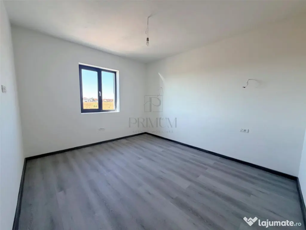 DUPLAX SPATIOS - GATA DE MUTAT - ZONA USOR DE ACCESAT - Mosnita Noua (Timis)