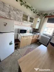 Apartament modern de vanzare 2 camere semidecomandate zona R