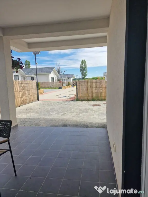 Ciolpani vecinatate DN1 si Padure casa noua 3 camere mobilata si utilata - Ciolpani (Bucuresti-Ilfov)