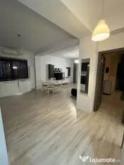 Apartament 2 camere decomandat - zona Universitate "Ovidius" 