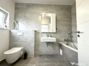 Triplex modern, 3 camere, 75 mp utili, 200 mp teren - Dumbra 