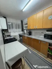 Apartament 2 camere , decomandat, 51mp, , zona Piata Flora