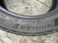 235/45/18  Michelin 