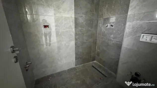 Duplex pe Parter | 2 bai | Teren generos | Toate utilitatile - Mosnita Veche (Timis)