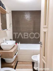 Apartament cu 4 camere renovat in Plopilor etaj intermediar