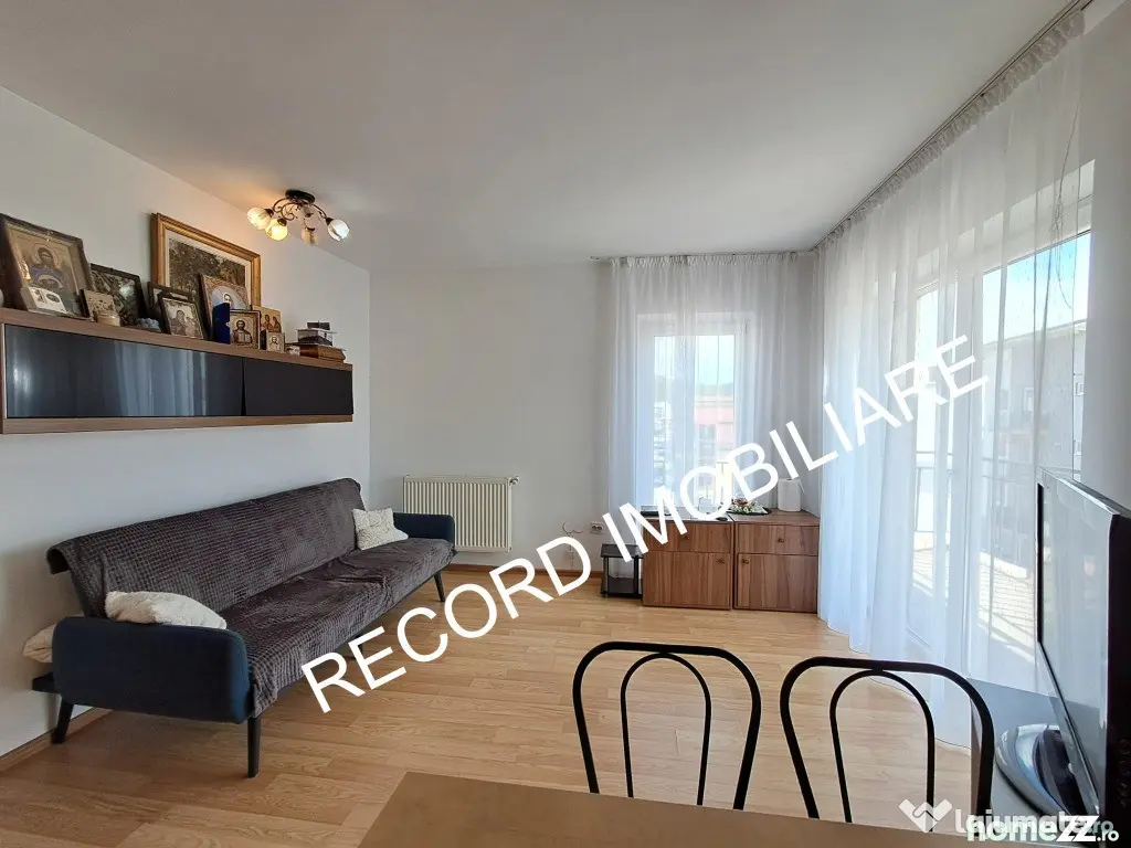 Apartament 3 camere 55 mp si terasa 25 mp, parcare Floresti - Floresti (Cluj)
