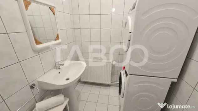 Apartament 3 camere decomandate de inchiriat balcon curte La - Sibiu (Sibiu)
