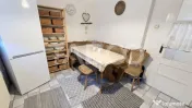Apartament 3 camere decomandate de inchiriat balcon curte La 