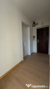 Garsonieră decomandată de vânzare – Zona 1 Mai, etaj 2 