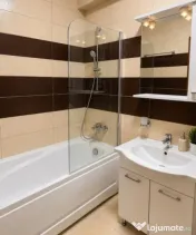 Apartament cu 2 camere de închiriat, termen lung, lângă C 