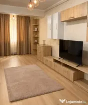 Apartament cu 2 camere de închiriat, termen lung, lângă C 
