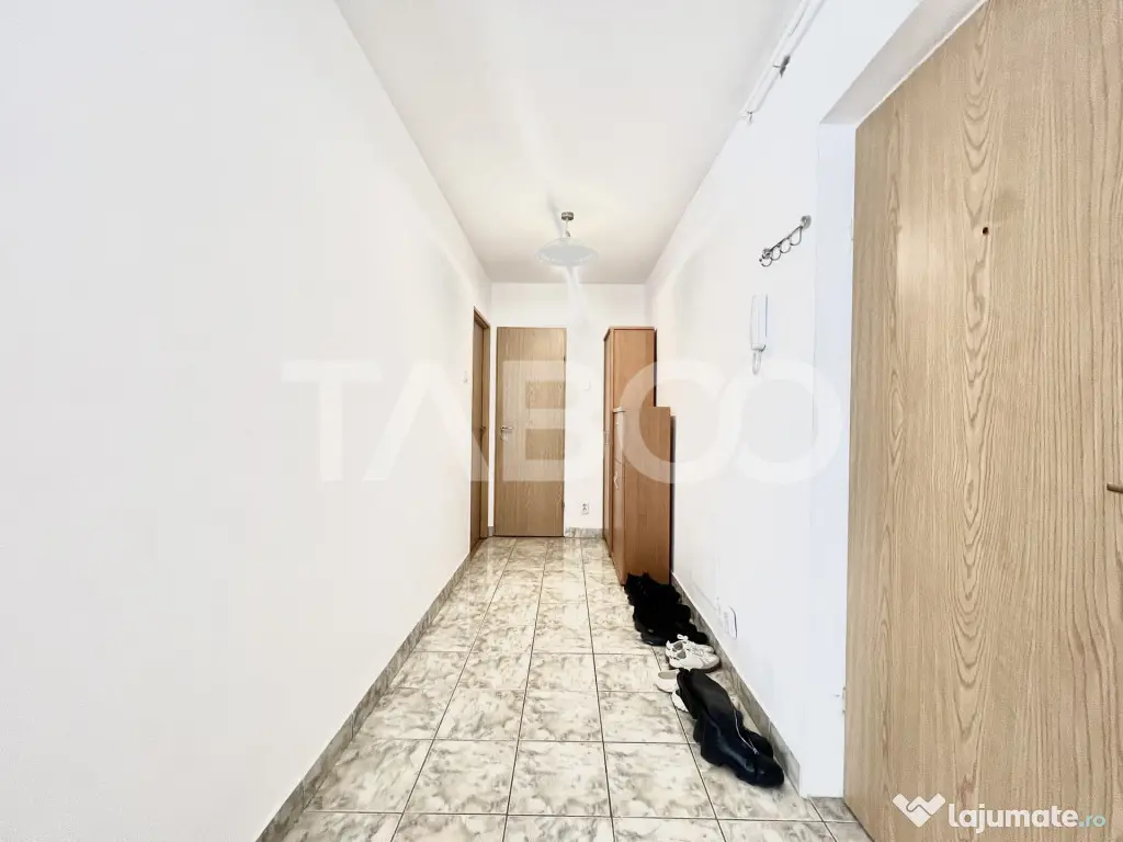 Apartament cu 3 camere de vanzare izolat cu boxa in Gheorghe - Cluj-Napoca (Cluj)