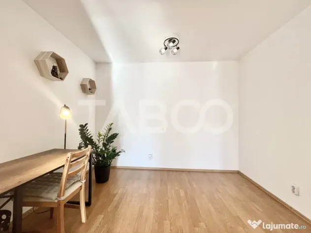 Apartament cu 3 camere de vanzare izolat cu boxa in Gheorghe - Cluj-Napoca (Cluj)