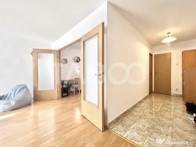 Apartament cu 3 camere de vanzare izolat cu boxa in Gheorghe - Cluj-Napoca (Cluj)