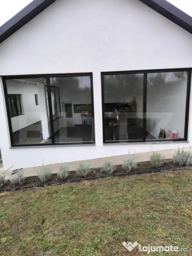 Casă de vânzare, 140 mp, zona Periferie - Suceava (Suceava)