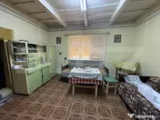 Casă 2 camere, 80 mp, teren 2300 mp, zona Doba 
