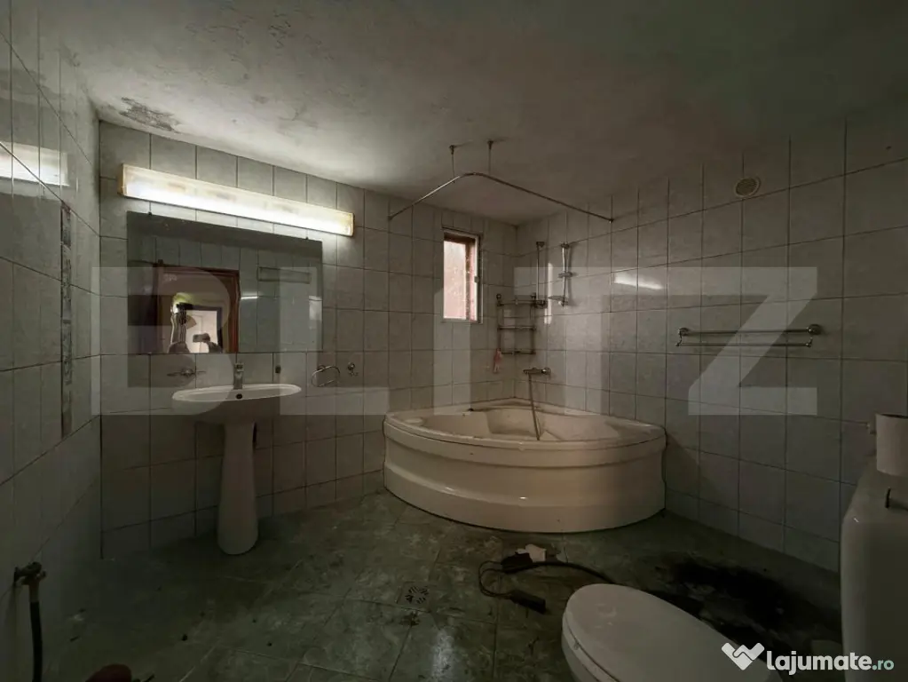 Casa 2 camere, 70 mp, zona Ana Ipatescu - Ploiesti (Prahova)
