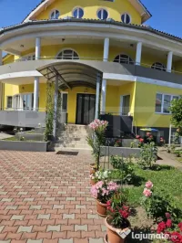 Oportunitate: proprietate 800 mp, ideală pentru clinică sa 