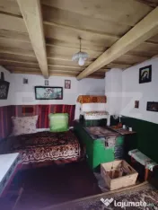Casa batraneasca, teren 1944mp, Ilisesti 