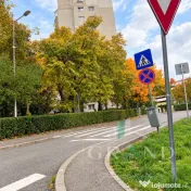 Apartament cu 2 camere decomandate și balcon închis | Mehe