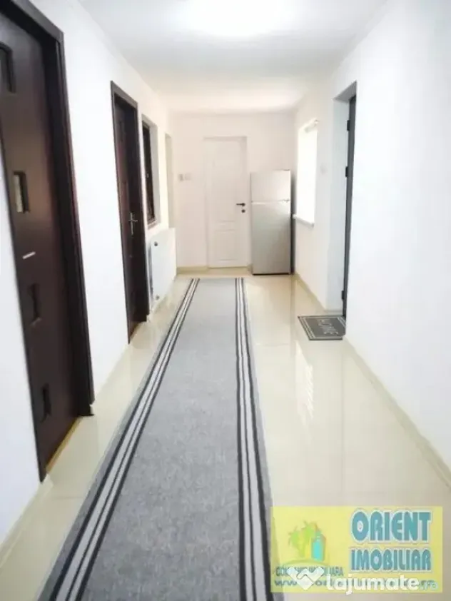 Mamaia Nord, de inchiriat vila, 6 camere, mobilata - Constanta (Constanta)