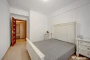 Apartament 2 camere Titan, 1 Decembrie, decomandat, bloc cu