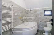 Casa la sat, constructie noua, la 20 de km de Bucuresti 