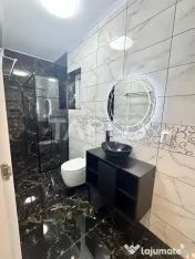 Casa cu 4 camere la cheie terasa panoramica si curte in Flor