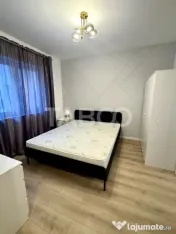 Casa cu 4 camere la cheie terasa panoramica si curte in Flor