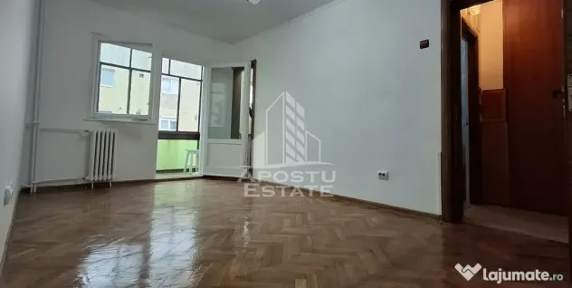 Garsoniera Micalaca piata soarelui - Arad (Arad)