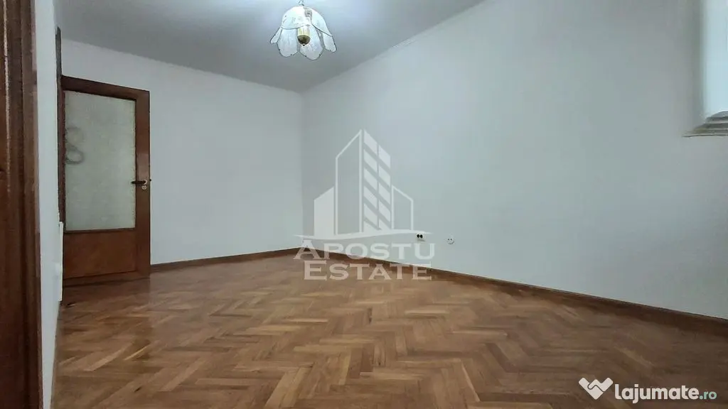 Garsoniera Micalaca piata soarelui - Arad (Arad)