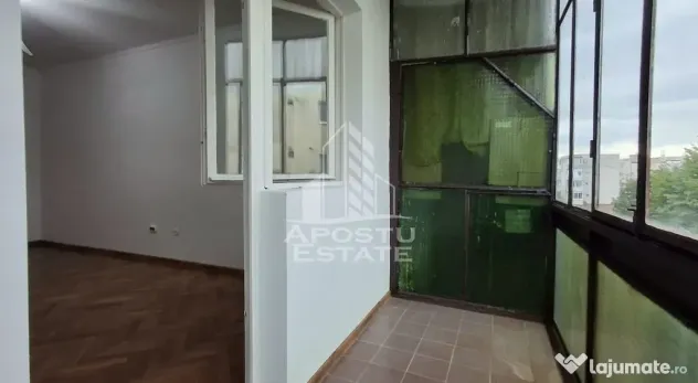 Garsoniera Micalaca piata soarelui - Arad (Arad)